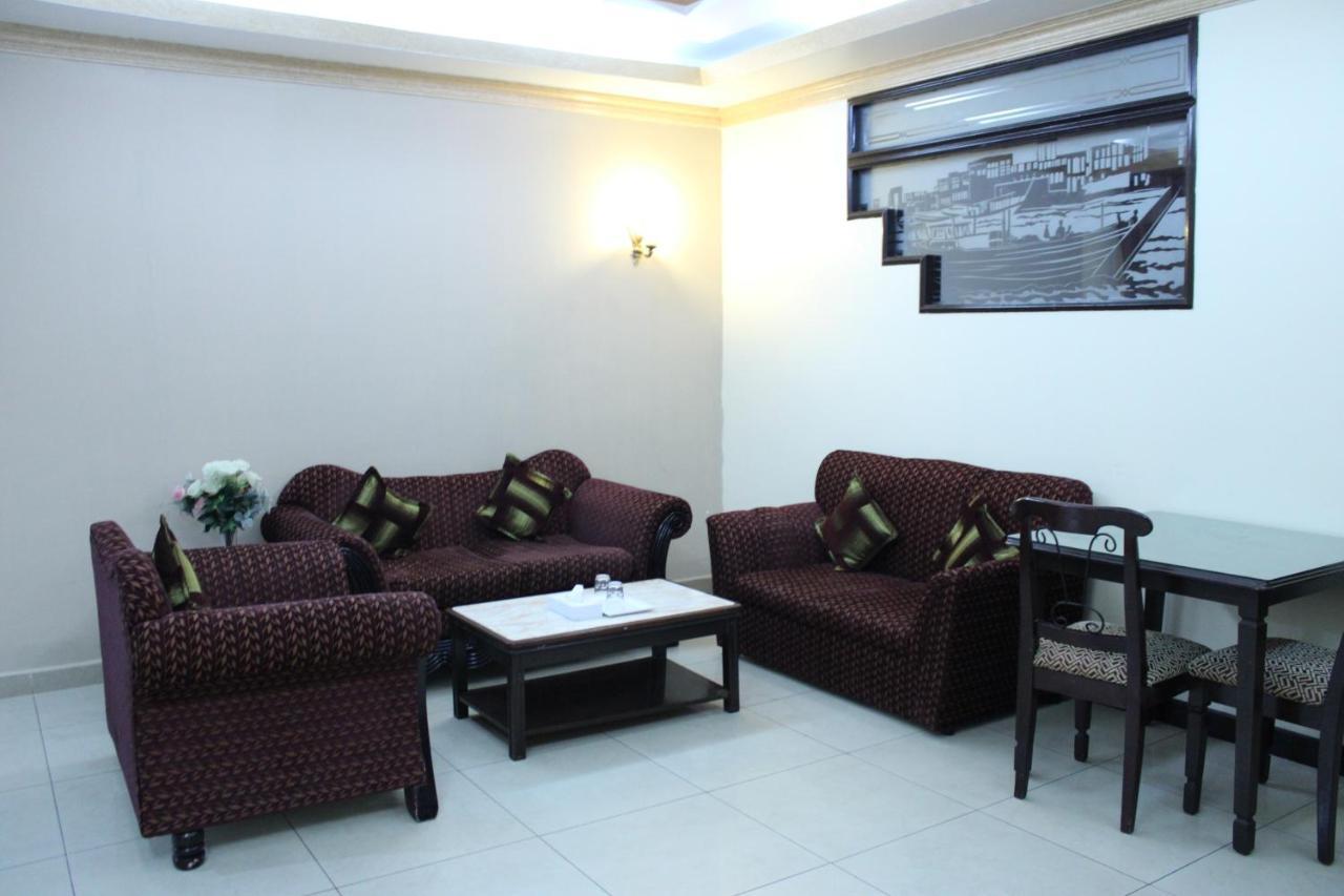 דובאי Oriental Corner Hotel Apartments Llc מראה חיצוני תמונה